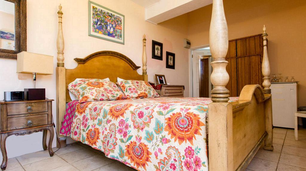 Nature'S Paradise Bed & Breakfast Marigot Bay Ngoại thất bức ảnh