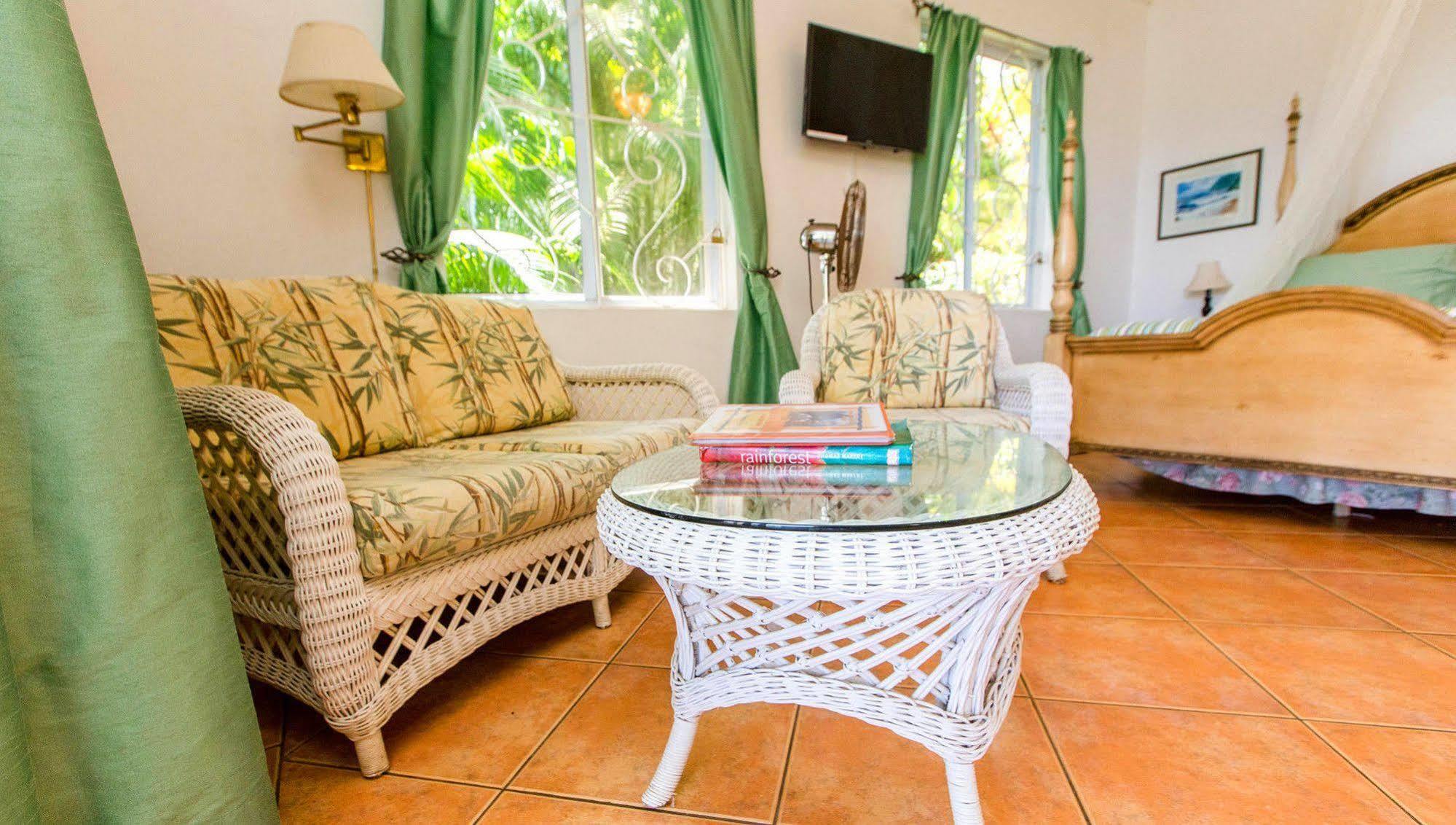Nature'S Paradise Bed & Breakfast Marigot Bay Ngoại thất bức ảnh