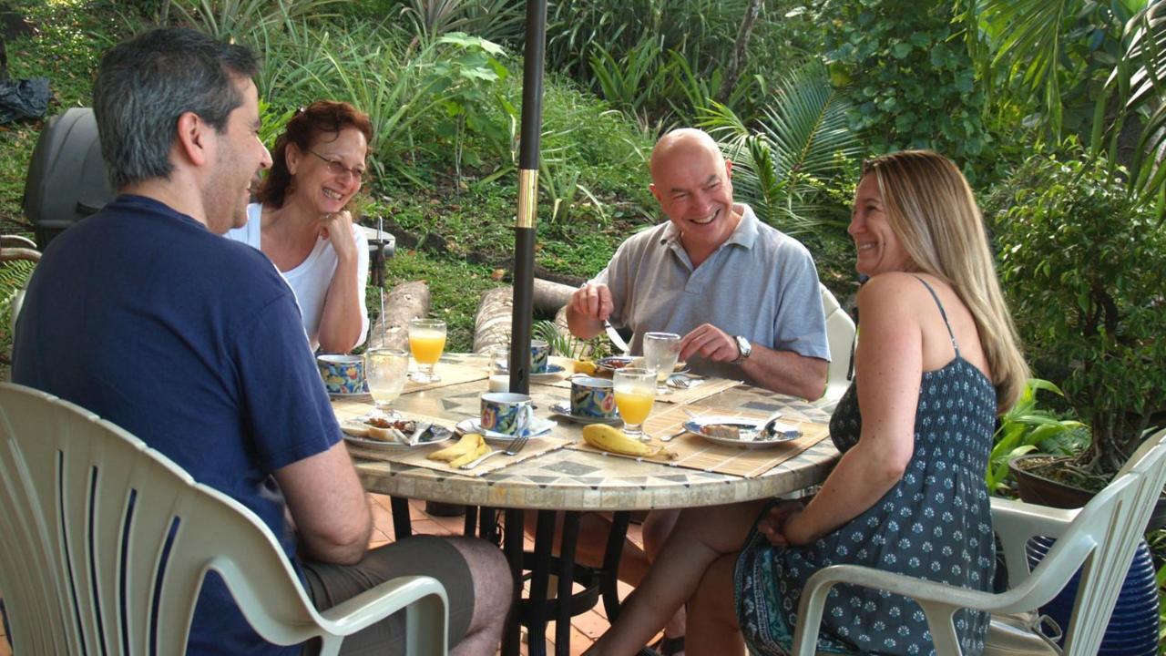 Nature'S Paradise Bed & Breakfast Marigot Bay Ngoại thất bức ảnh